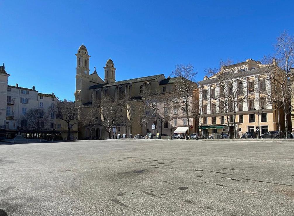 Apartament Pepite Bastiaise Place Du Marche Bastia  Zewnętrze zdjęcie